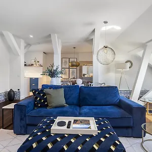 Apartment Downtown Luxury Family, Lisbon